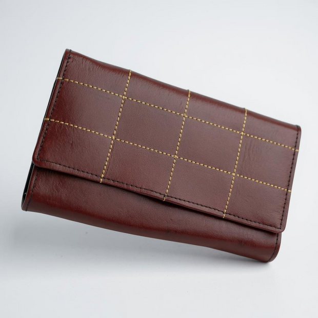 Classic Charm Hand Carry Bag