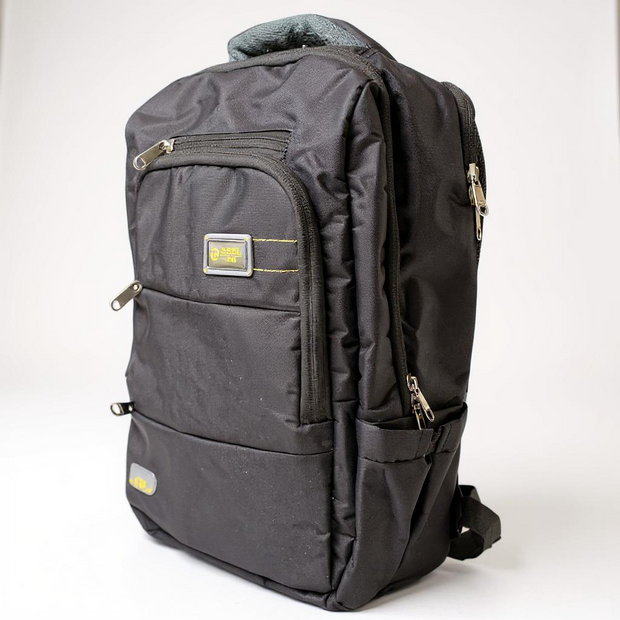 Classic Shoulder Bag for Daily Use